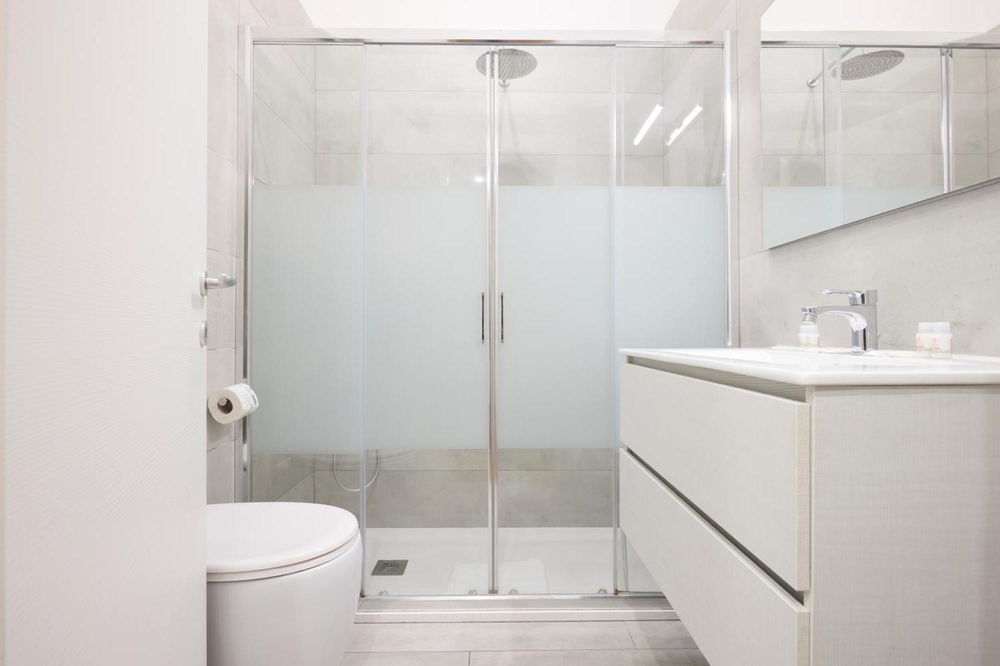 First Moon-Emme Loft Apartment Milan Luaran gambar